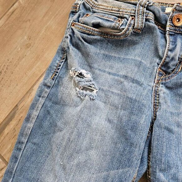 Dollhouse Skinny Jeans - Picture 5 of 8